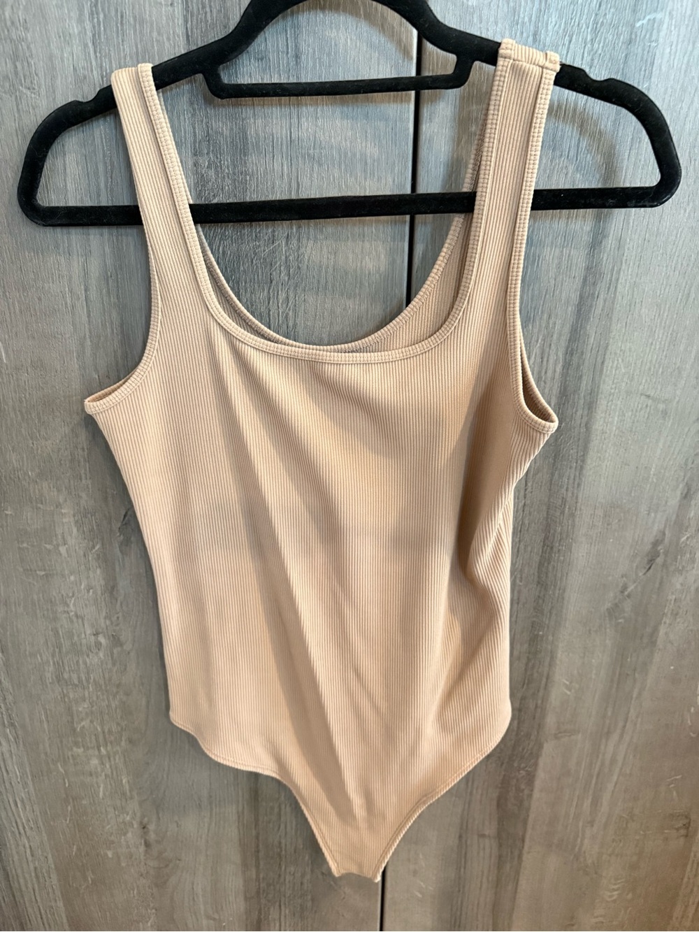Abercrombie & Fitch Ribbed Scoop Bodysuit in Beige